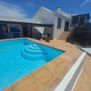 Tipica Lanzarote House Only Adults Couette-café